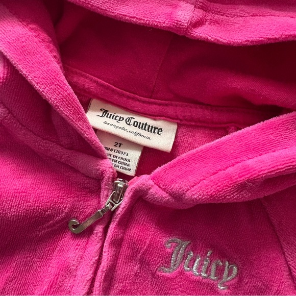 Juicy Couture Little Girls 2T Pink Velour Full-Zip Hoodie - Picture 3 of 9